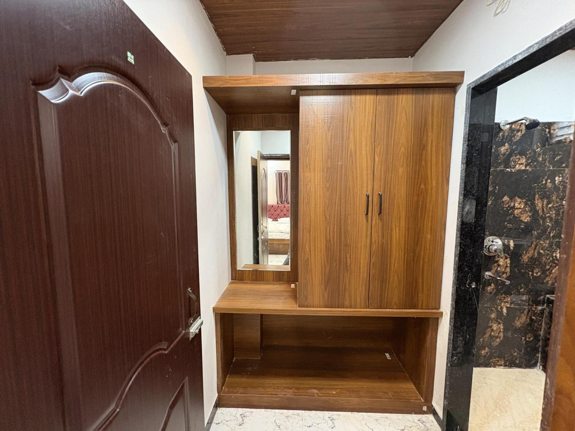Shree Trilokeshwar Guest House Ujjain Esterno foto